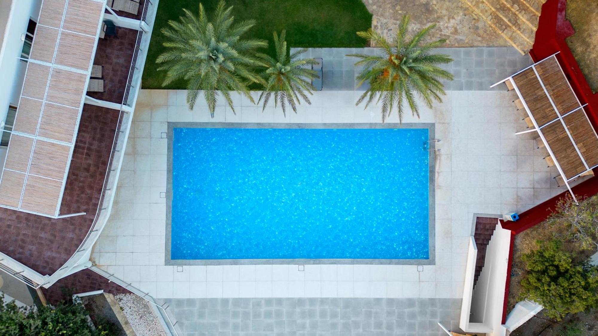Porto Belissario Hotell Ferma Exteriör bild