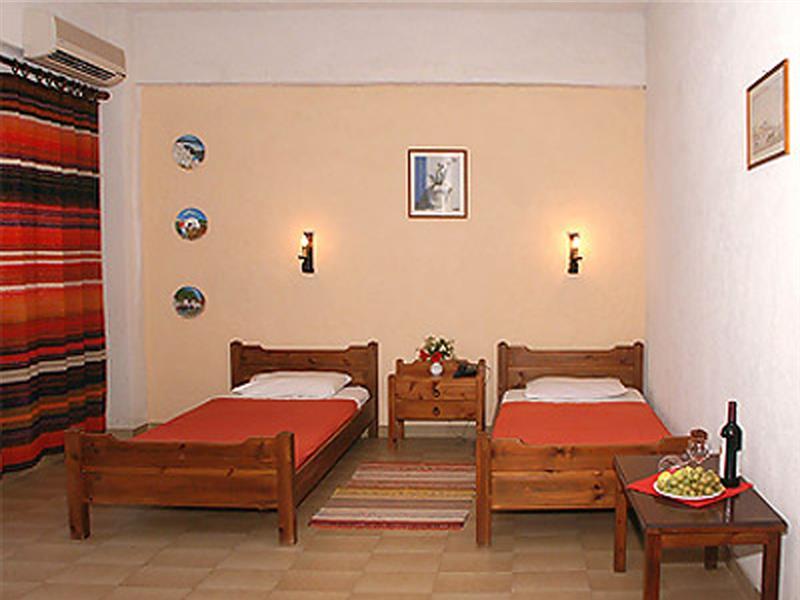 Porto Belissario Hotell Ferma Exteriör bild